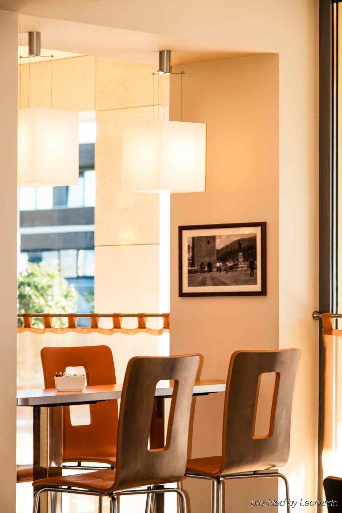Ibis Como Grandate Exterior foto